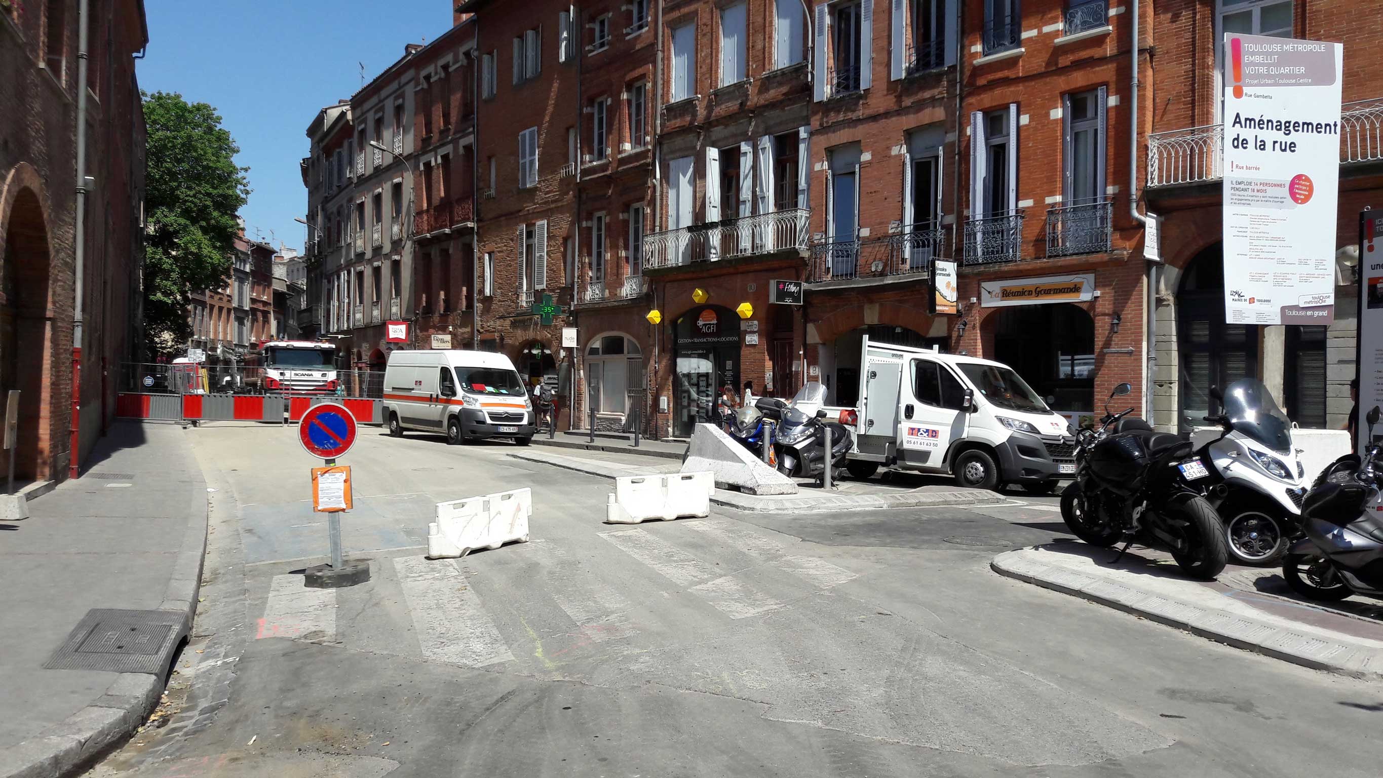 Rue Léon Gambetta (2017) - Thomas et Danizan